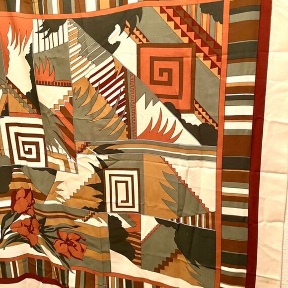 Vintage Fidan Scarf Cream Brown Rust And Green 46" x 46" Made in Turkey - Picture 7 of 8